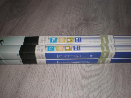 Trubice do svietidla massive - nepoužívané, 