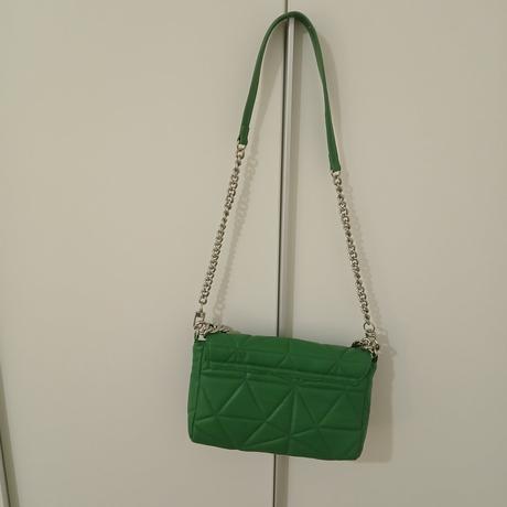 Zelená prešívaná kabelka, stradivarius