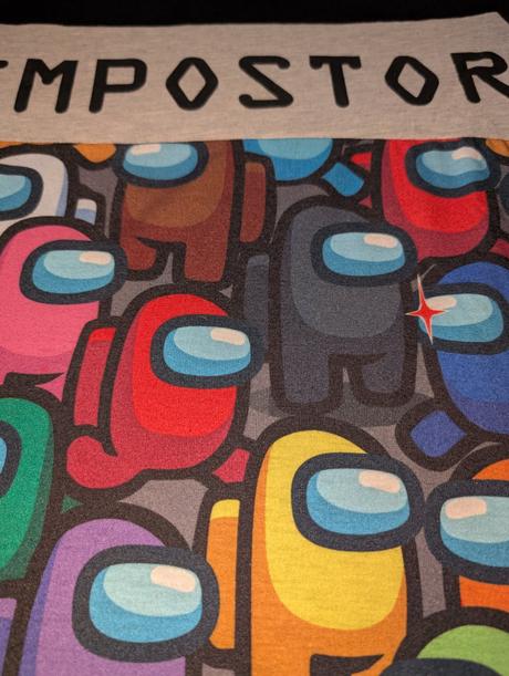 Takmer nenosené tričko among us, 152