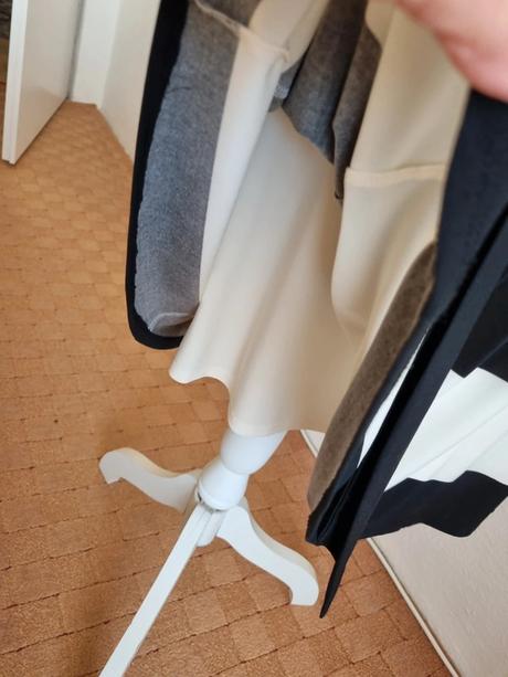 Čierno-krémové elastické šaty ralph lauren 38, ralph lauren,38