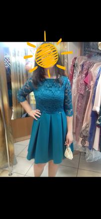 Spoločenské šaty, 40