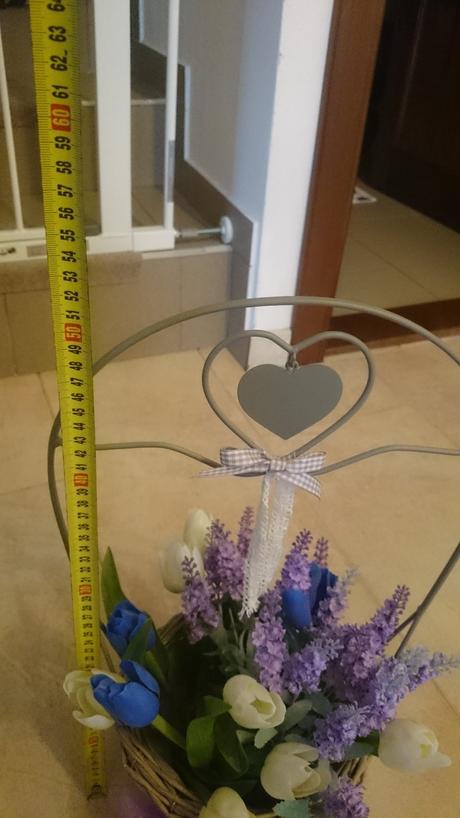 Dekorácia v košíku,