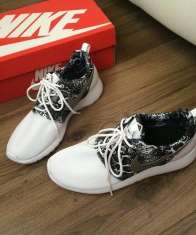 Tenisky nike roshe one print python, nike,39