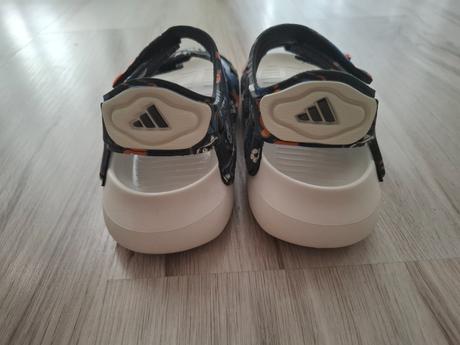 Sandálky 32, adidas,32