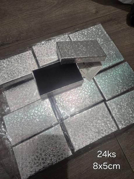 Darčeková krabička na šperky,