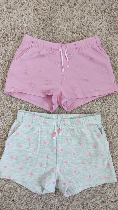 2x kraťase v 122, h&m,122