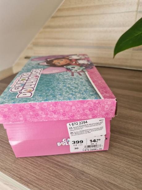 Nové papučky gaby, 30