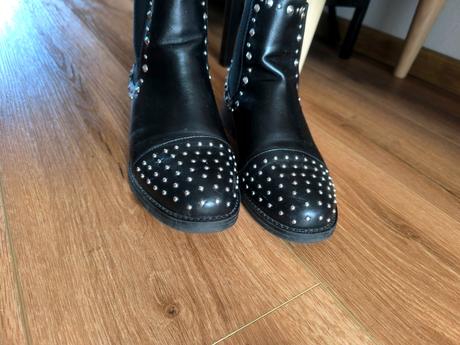 Členkové topanky, 37