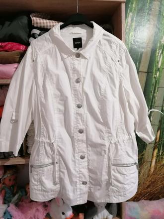 Trenčkot bonita, 48