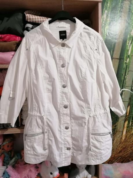 Trenčkot bonita, 48