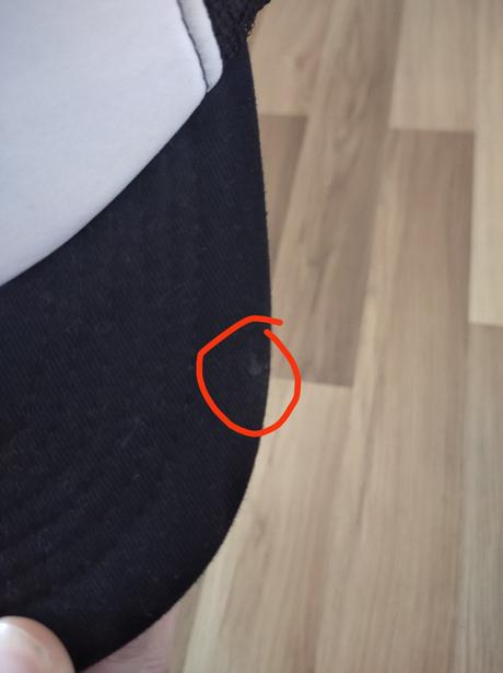 Detska šiltovka s brnbolcom, 