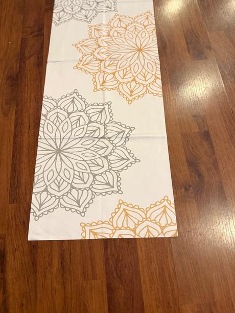 Luxusná štóla 2 kusy cena spolu, 