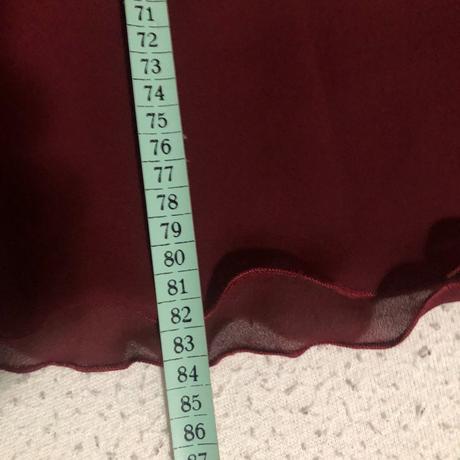 Elegantné bordové šaty, 36