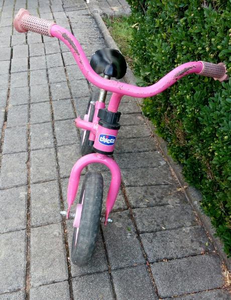 Cykloodrazadlo - chicco, chicco