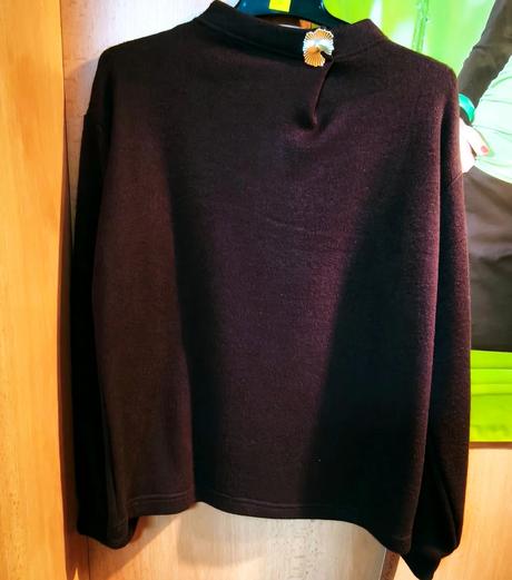 Dámsky sveter s ozdobou, 36 - xl