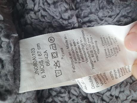 Svetríky, zateplené, 68