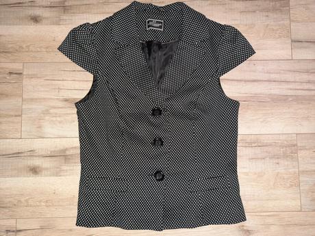 Bolero, clockhouse,38