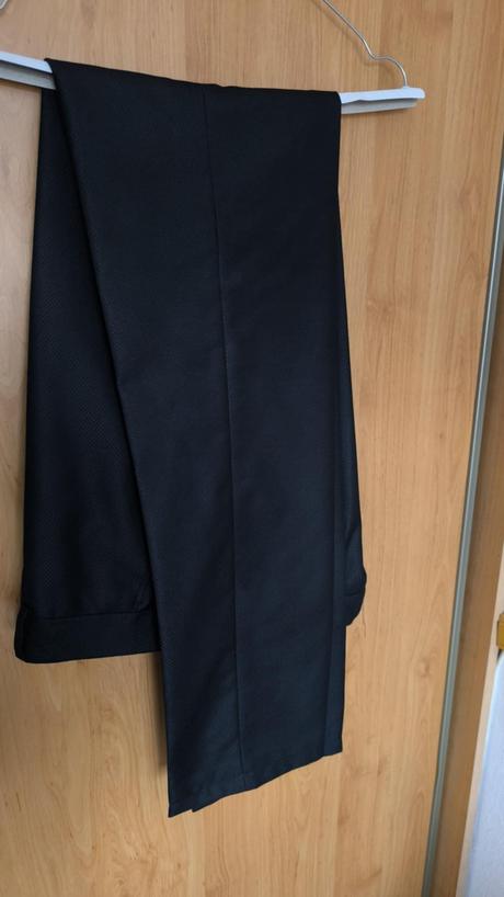 Elegantny svadobny oblek, l