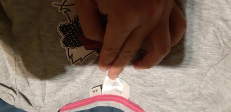 Dievčenské tričko, 104