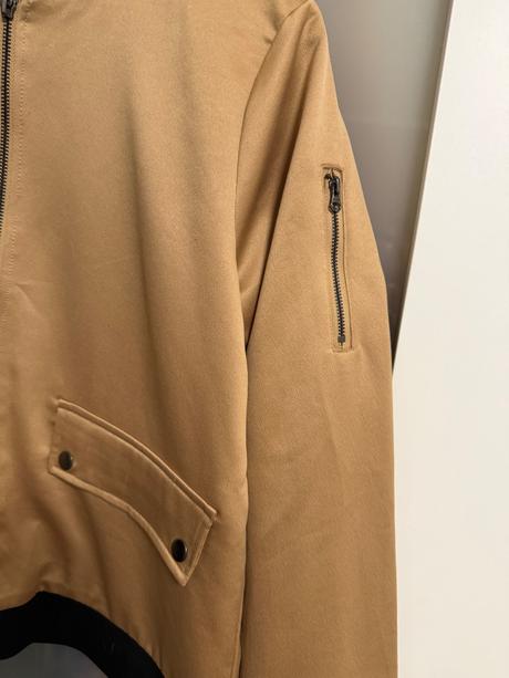 Zlatá bombera kaffe, 38