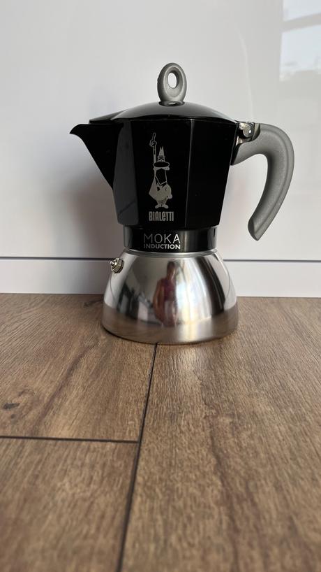 Moka kávovar,