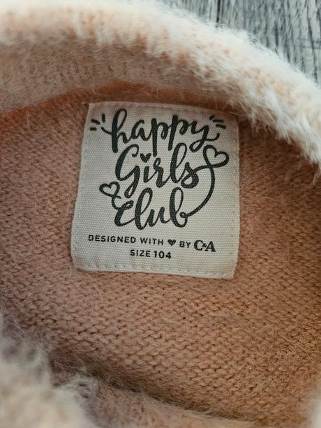 Chlpatý svetrík s veveričkou c&a 104, c&a,104