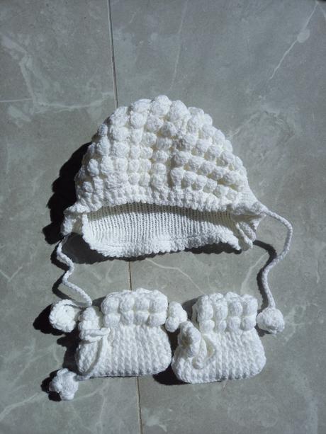 Bábätkovský set- čiapočka a topánočky, 0-3mes., 56