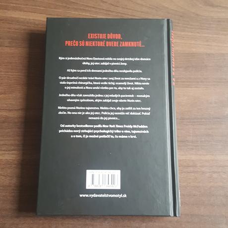 Za zamknutými dverami, 