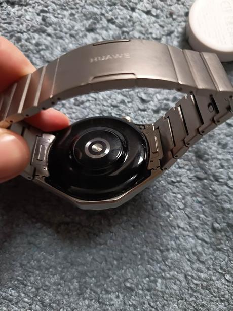 Smart hodinky huawei gt4, huawei