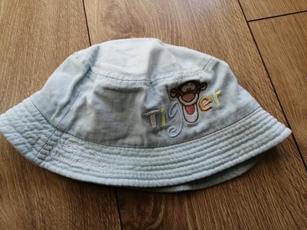 Klobuk na leto macko pu 2 az 3 roky, disney,92