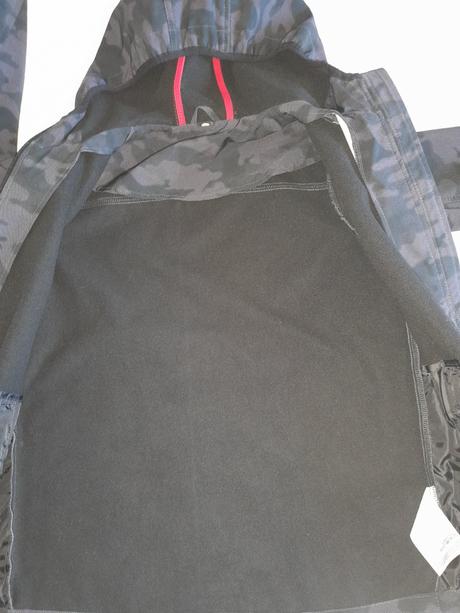 Prechodná bunda bodyguard, 152