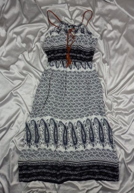 Kvalitné letné šaty, s