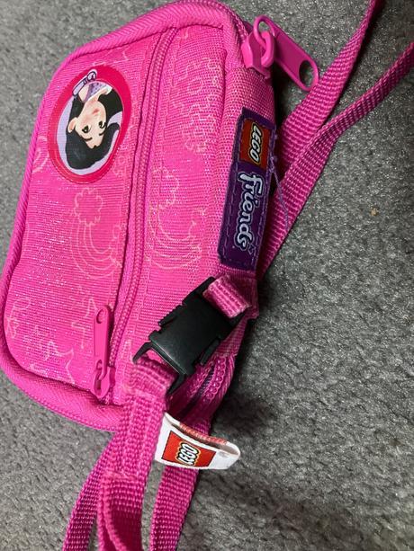 Cestovna penazenka lego, 