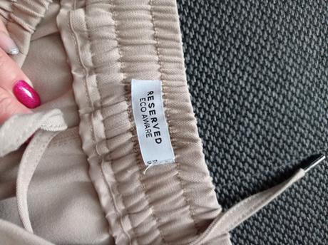 Reserved nohavice, reserved,l