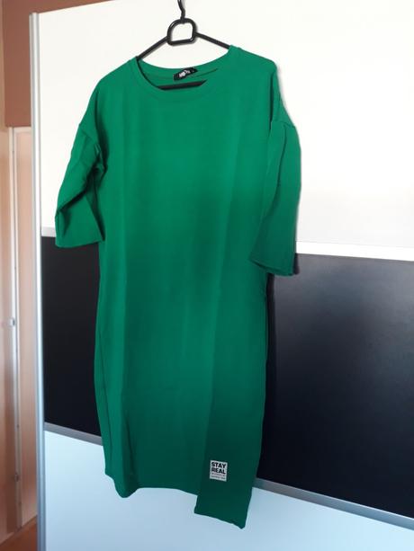 Šaty s vreckami zelené, s