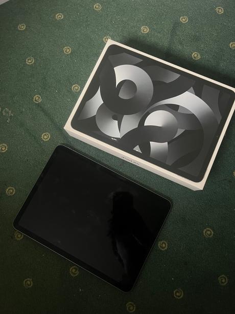 Apple ipad air 5th gen + magic keyboard + apple pe, apple