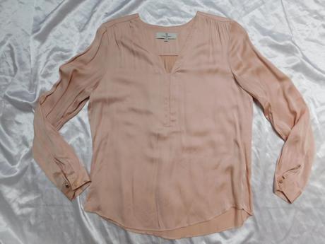 Pekna trendy elegantna bluzka, 38