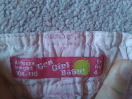 Letné nohavice na 4-5 rokov, 104