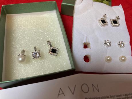 Set bižutérie avon, avon