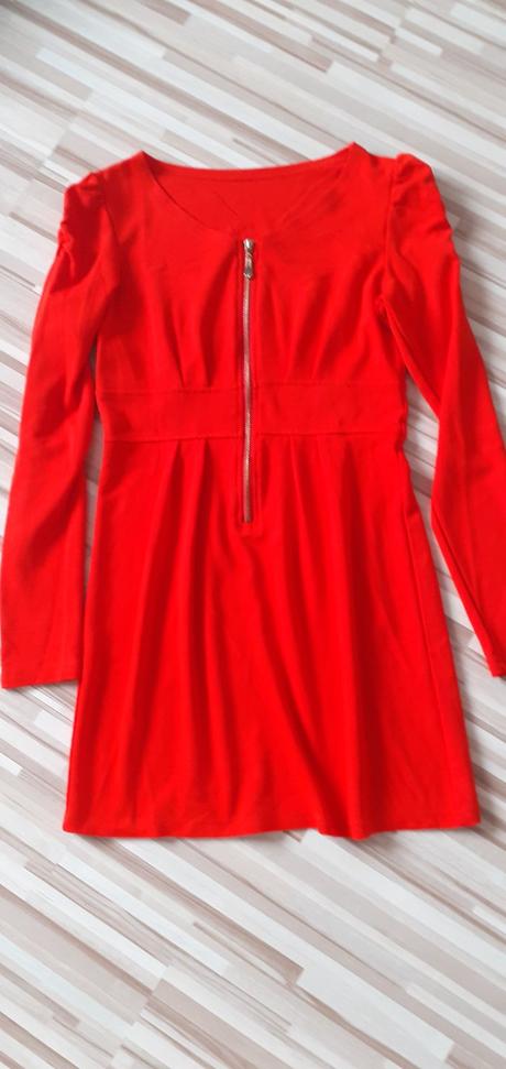 Šaty so zipsom vpredu, s