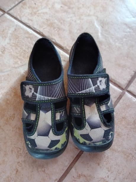 Topanky ,sandalky, lasocki,30