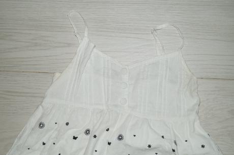 Letné šatôčky, 140