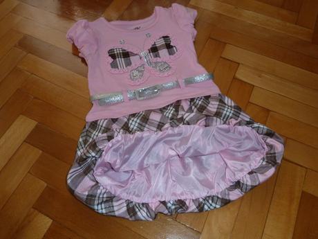 Šaty s motýlikom, 110