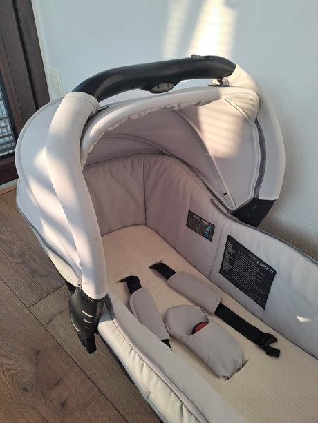 Vanička/ autosedacka concord, concord