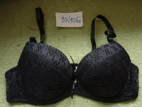 Cierna podprda 2, 105c