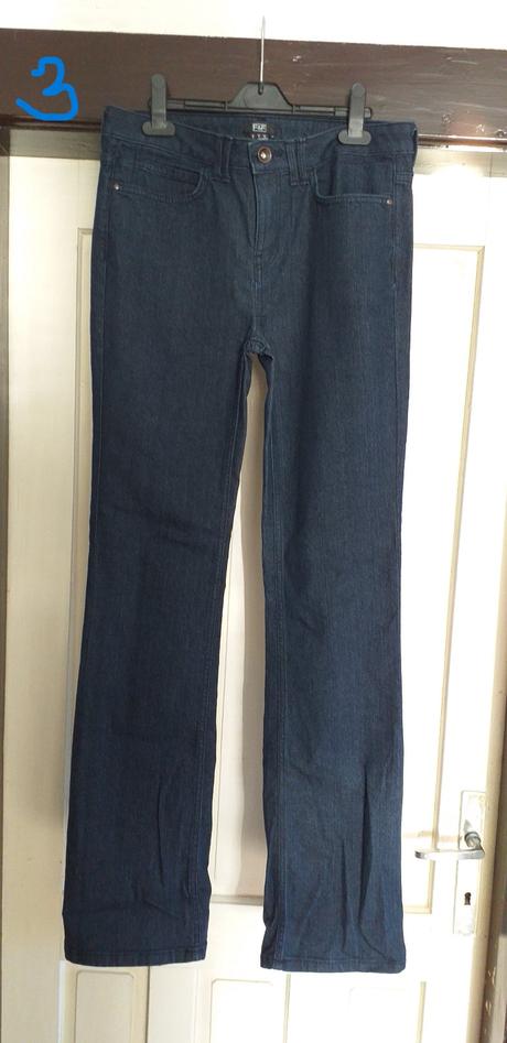 Tmavomodré rifle, f&f,36