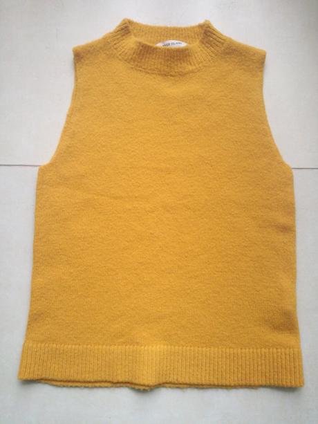 Vesticka okrova, river island,128