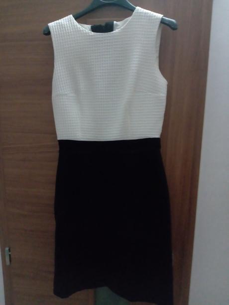 Šaty spoločenské, 34