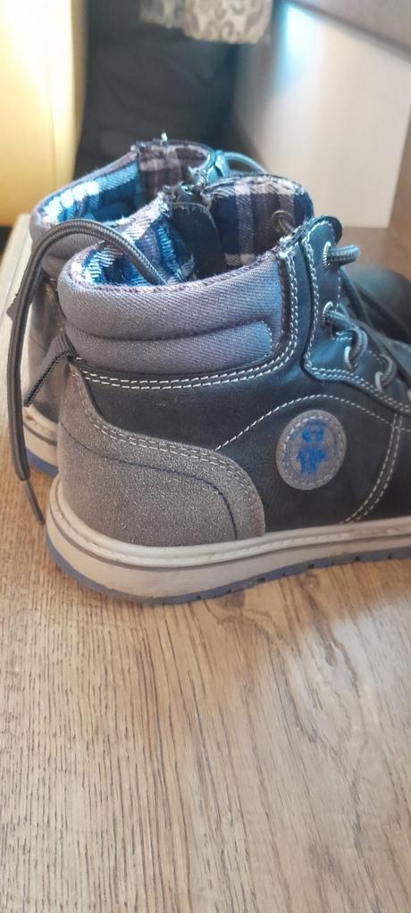 Topánky action boy, 32