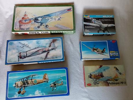 Plastikové modely kovozávody prostejov, smer, reve, 